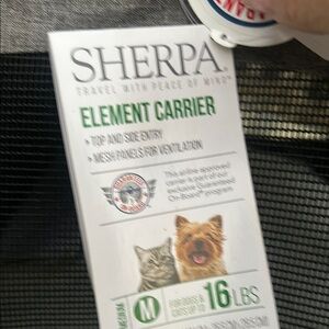 Sherpa dog/cat carrier. New with tags. Grey/blk